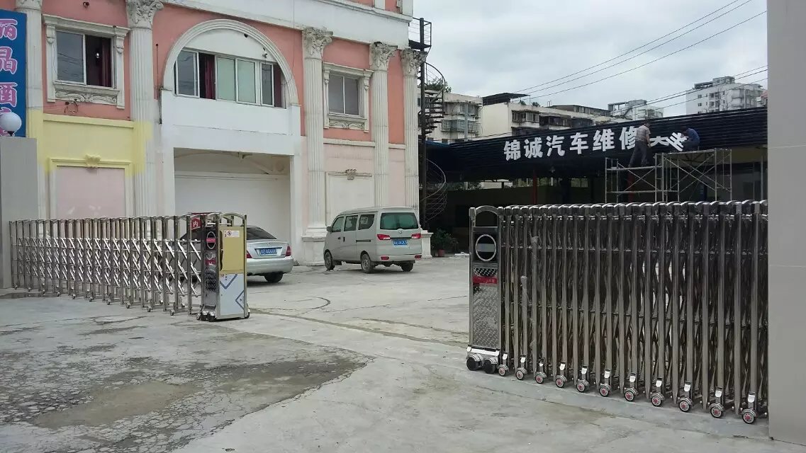 广州番禺区广州番禺区四川德阳市伸缩门